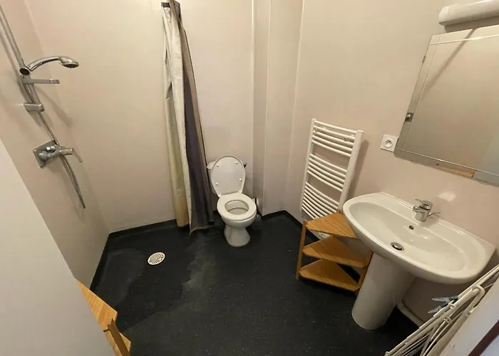 アパート Gredi, Appt Avec Parking Et Terrasse A カーン